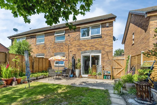 Jones Close, Bristol, BS49, photo 1