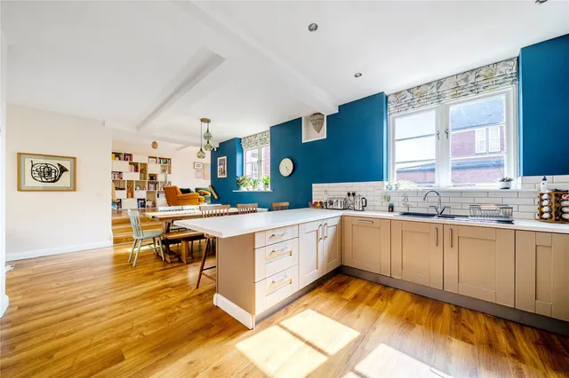 Carlton Green, Rothwell, LS26, photo 3