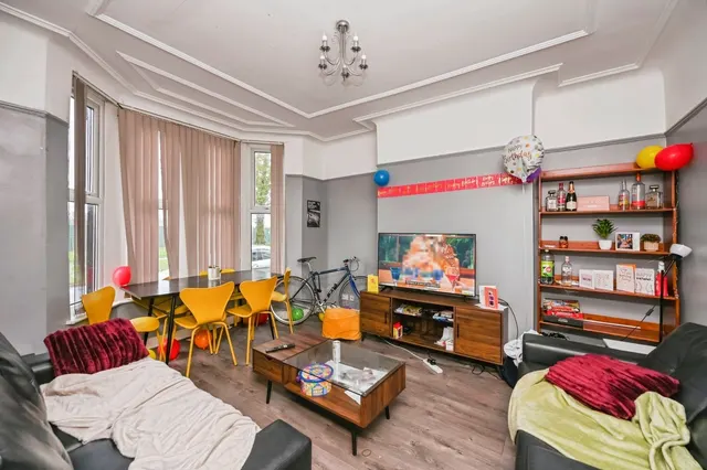 Grant Avenue, Liverpool, L15, photo 3
