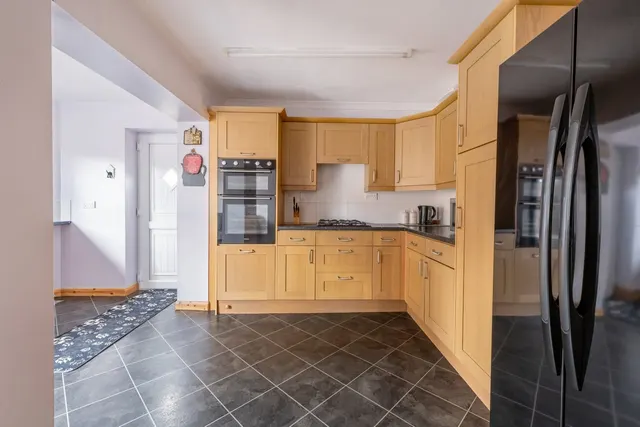 Vale Road, Stalbridge, DT10, photo 2