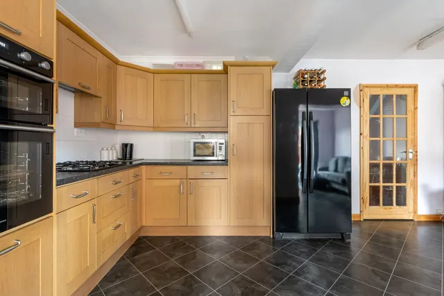 Vale Road, Stalbridge, DT10, photo 3