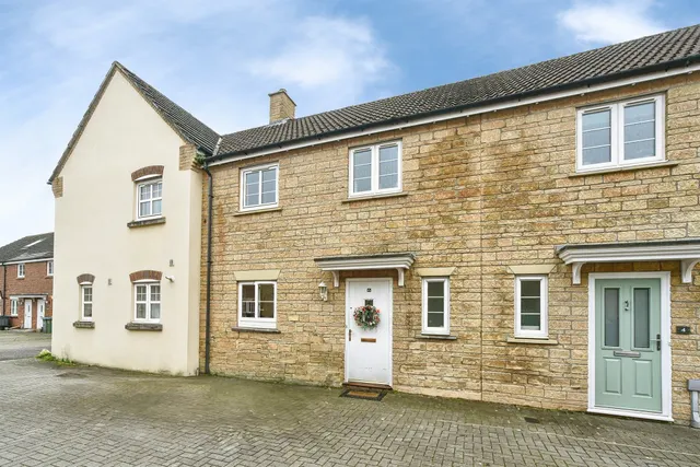 Peregrine Court, Calne, photo 1