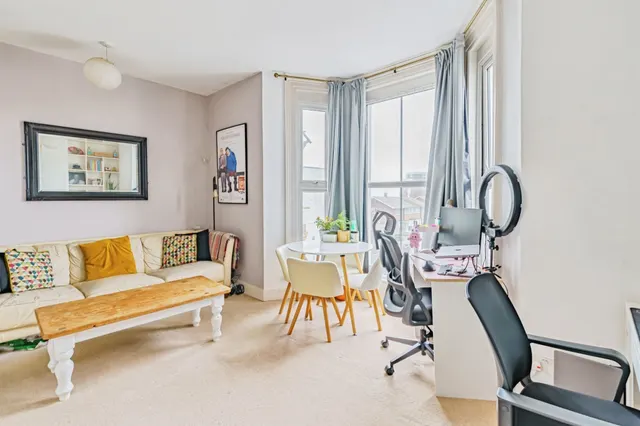 Pelham Place, Seaford, photo 1