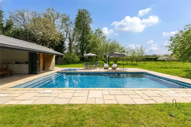 Photo 3 — Winter Hill Road, Cookham Dean, Maidenhead, Berkshire, SL6 6PJ