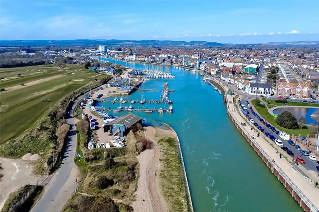 Littlehampton, BN17, photo 2