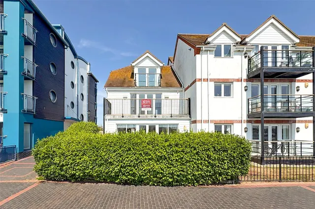 Littlehampton, BN17, photo 1
