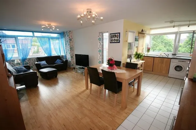 Dirleton Drive, Shawlands, Glasgow, photo 1