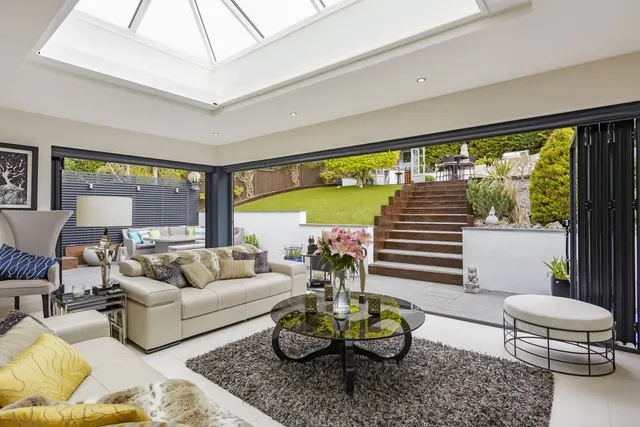 Photo 2 — Woodlands Gardens, Epsom KT18