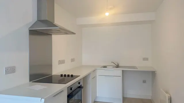 Church Street, Dewsbury, WF13, photo 1