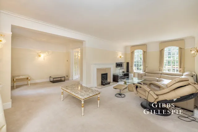 Wolsey Road, Northwood Fees Apply, HA6, photo 1