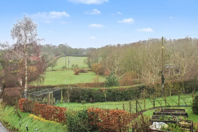 Detached Family Home in Edgefield, photo 3