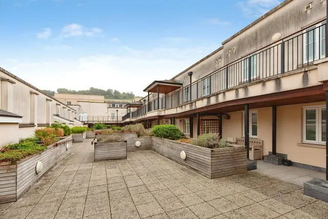 Southgate Street, Bath, BA1, photo 2