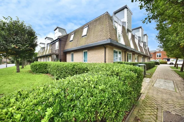 Photo 3 — Clock House Rise, Coxheath, Maidstone, Kent, ME17