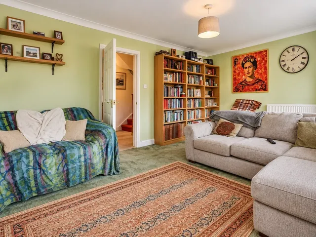 Gleneagles Close, Monkton Park, SN15, photo 3