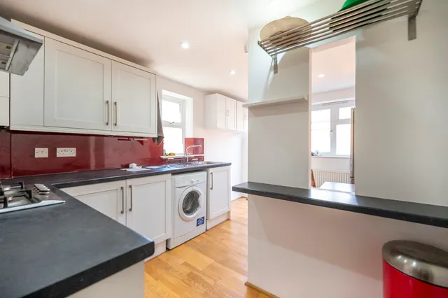 Ground Floor Flat, 99 Keogh Road, London, photo 1