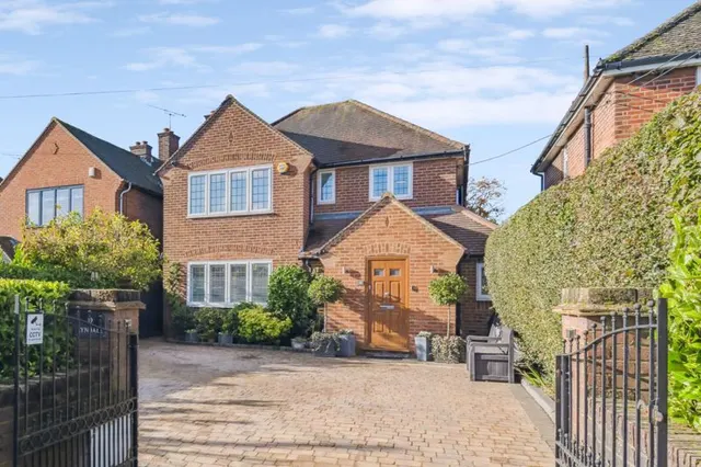 Limmer Lane Booker, High Wycombe HP12 4QR, photo 1