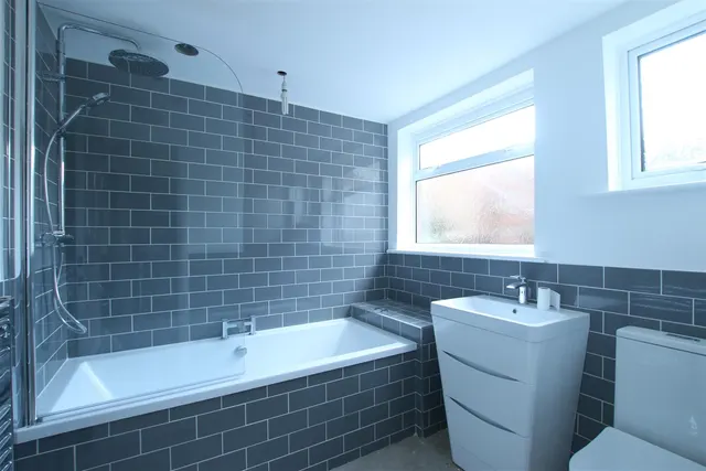 Gibbon Road, Newhaven, photo 2