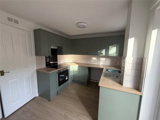 Hunsbury Green, West Hunsbury, NN4, photo 2