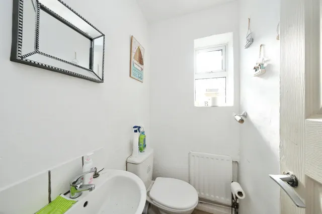 Eley Close, Ilkeston, DE7, photo 3