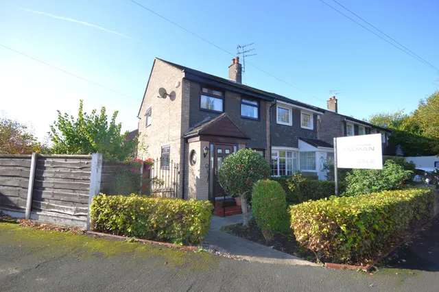 Newark Road, Stockport, photo 1