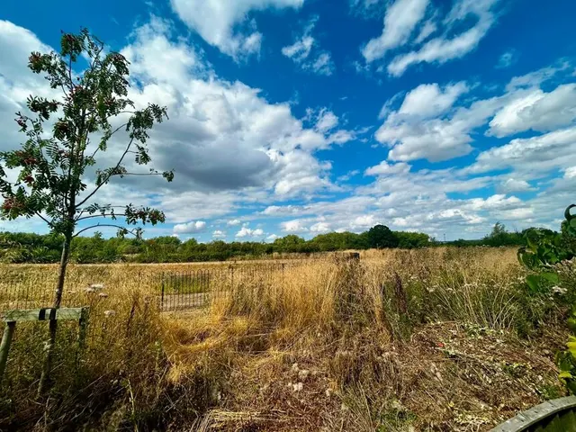 Photo 3 — Westway, Shavington, Cheshire, CW2