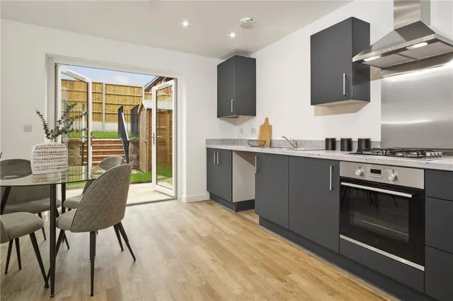 Watchman's Place, Tilehurst, RG30, photo 1