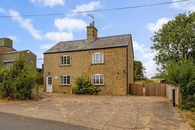 Barham Road, Leighton Bromswold, Huntingdon, Cambridgeshire, PE28 5BF, photo 1