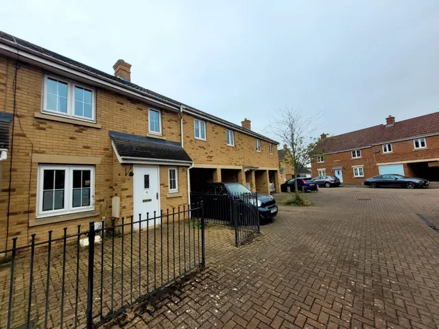 Careys Way, Weston Village, BS24, photo 1