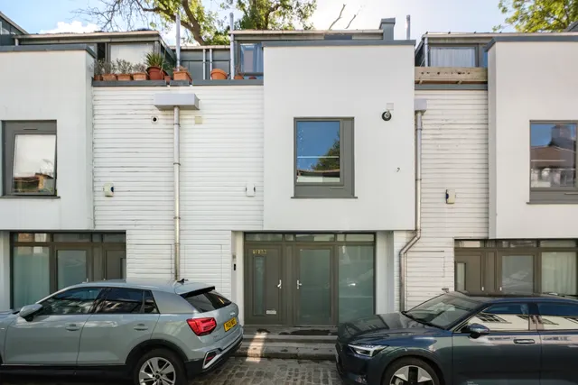 Camden Mews, London, NW1, photo 2