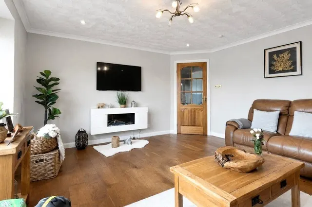 Photo 3 — South View Road, Elgin, Moray, IV30