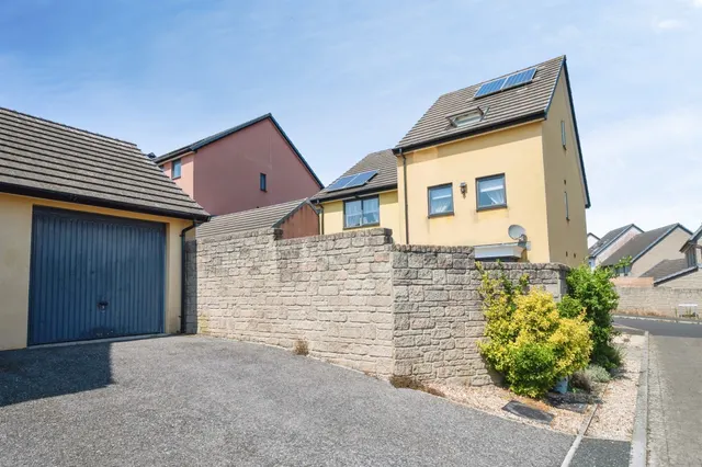 Limeburners Road, Plymouth, PL9, photo 2