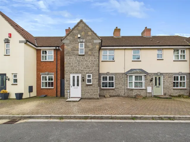 Riverside Close, St. Georges, BS22, photo 1