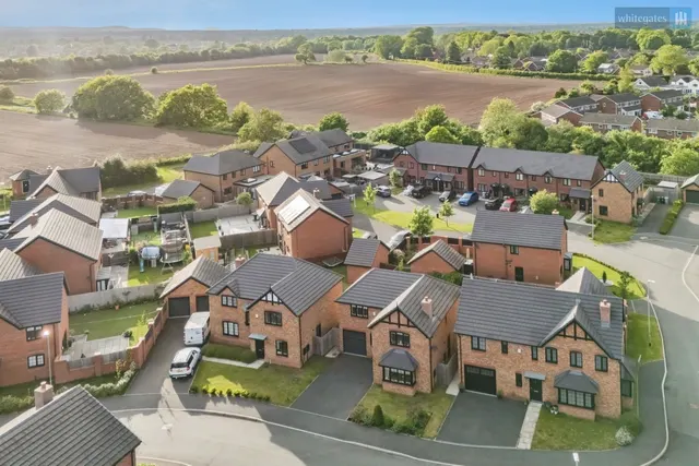 Bebbington Way, Willaston, CW5, photo 2