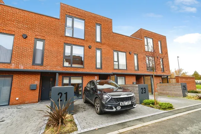 Nansen Street, SALFORD, Lancashire, M6, photo 1