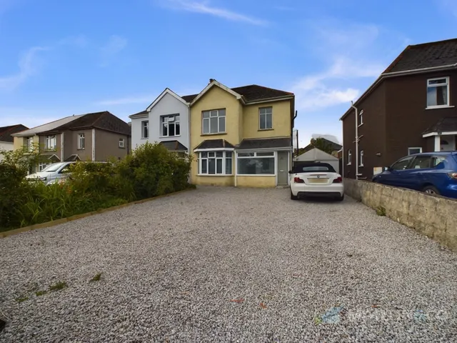 Truro, TR1, photo 2