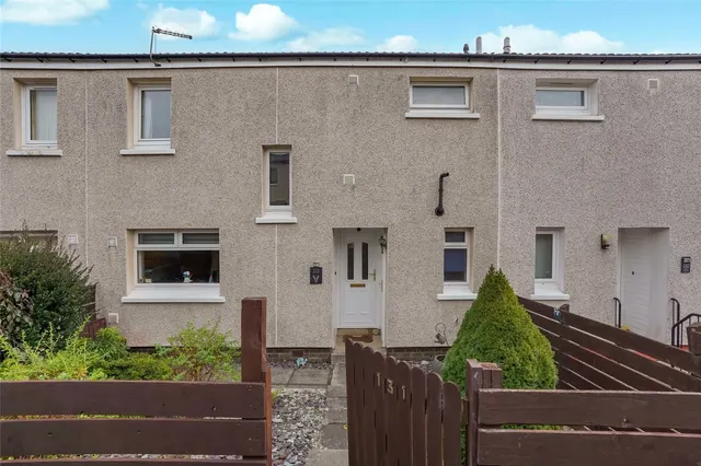 Lenzie Avenue, Deans, EH54, photo 1