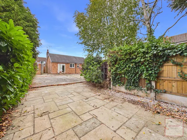 Photo 3 — Sandringham Drive, Wistaston, CW2