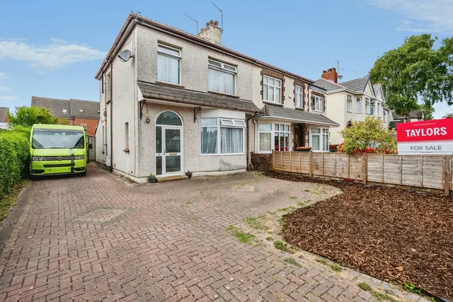 Catsash Road, Newport, Gwent, NP18, photo 1