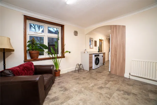 Photo 3 — Rufford Avenue, Mansfield, Nottinghamshire, NG18