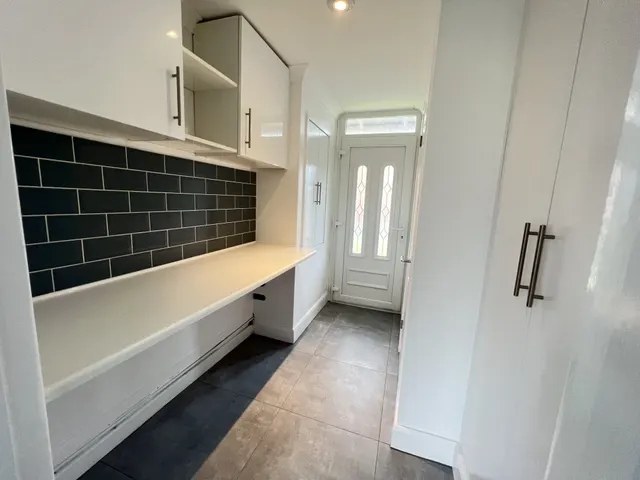 Altham Grove, Harlow, CM20, photo 3