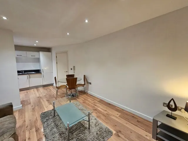 Ecclesall Road, Sheffield, S11, photo 3