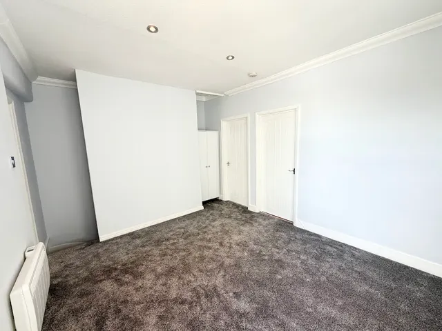 Merivale Road, Harrow, HA1, photo 2