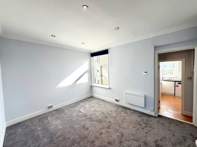 Merivale Road, Harrow, HA1, photo 3