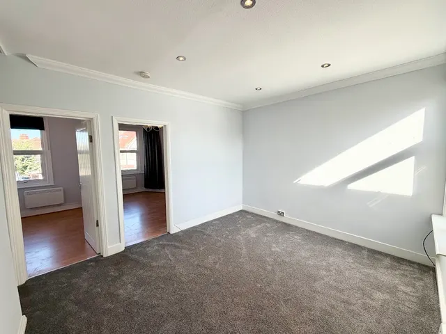 Merivale Road, Harrow, HA1, photo 1