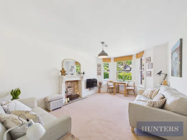 Grosvenor Road, Scarborough, YO11, photo 2
