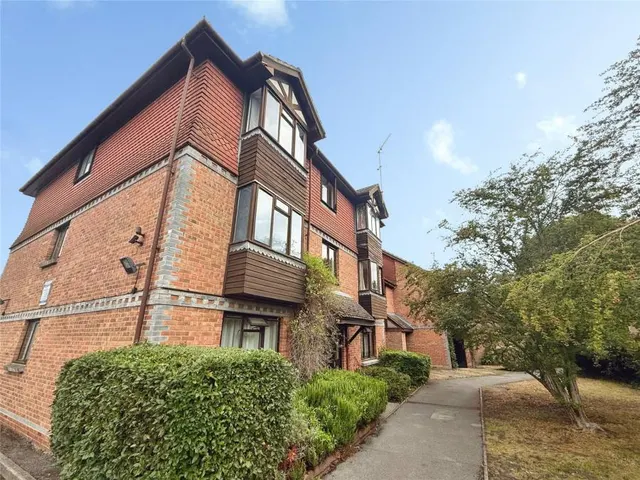Granby Court, Reading, RG1, photo 2
