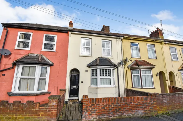 Newport Road, Aldershot, Hampshire, GU12 4PB, photo 1
