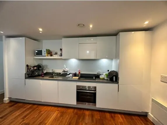Hagley Road, Birmingham, B16, photo 2