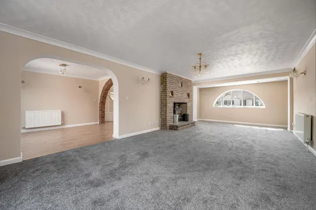 Cambridge Road, Stamford, PE9, photo 3