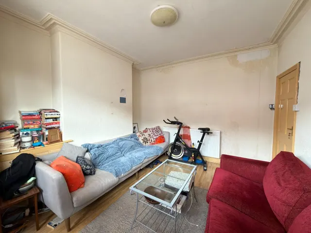 Lynwood Avenue, Whalley Range, M16, photo 3